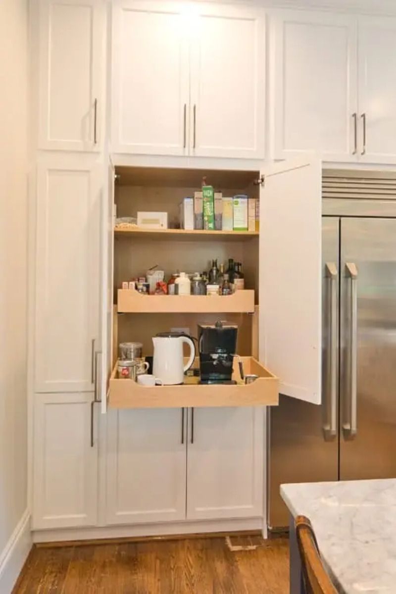 Kitchen Cabinet Trends 2025: Embrace Bold Colors and Timeless Elegance Innovative storage solutions